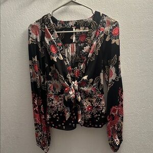 44. Free People Black Floral Tie-Front Long Sleeve Blouse